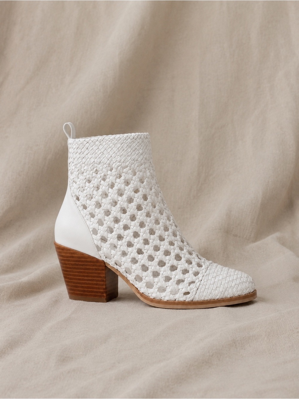 Michael Kors Augustine Woven Ankle Bootie White Leather Cutout Block Heel 6.5